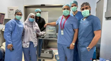 زراعة جهاز قلب اصطناعي لمريض في الخمسينات من عمره في مدينة الملك عبدالله الطبية بمكة