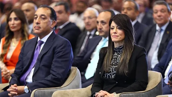 مدبولي: القطاع الخاص يساهم بأكثر من 80% من وظائف سوق العمل مدبولي: القطاع الخاص يساهم بأكثر من 80% من وظائف سوق العمل