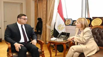 تفاصيل زيارة نائبة رئيس بنك الاستثمار الأوروبي لوزير الإسكان