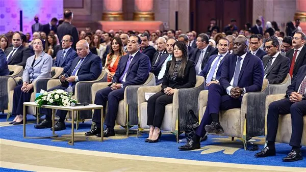 مصر والاتحاد الأوروبي يطلقان آلية صندوق التنمية المستدامة الأوروبية باستثمار قدره 1.8 مليار يورو مصر والاتحاد الأوروبي يطلقان آلية صندوق التنمية المستدامة الأوروبية باستثمار قدره 1.8 مليار يورو