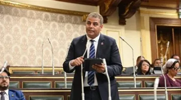نائب التنسيقية نادر مصطفى يوافق على عقد إنشاء مركز تحكم إقليمي في الإسكندرية ويشدد على دعمه لمبادرات الدولة في تطوير بنية الكهرباء الأساسية.