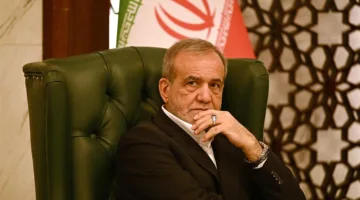 بزشكيان: الولايات المتحدة تلعب دورًا محوريًا في الاعتداء الإسرائيلي على إيران.