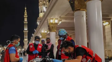 هلال المدينة يواصل عمله في تقديم الخدمات للحجاج والمهنئين