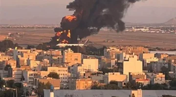 إسرائيل تستهدف طائرة إيرانية للتزود بالوقود في مطار مشهد شرق إيران