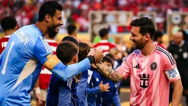 مباراة الأهلي وإنتر ميامي تحقق أعلى نسبة حضور جماهيري بالنسبة لطاقة الاستاد الاستيعابية. مباراة الأهلي وإنتر ميامي تحقق أعلى نسبة حضور جماهيري بالنسبة لطاقة الاستاد الاستيعابية.