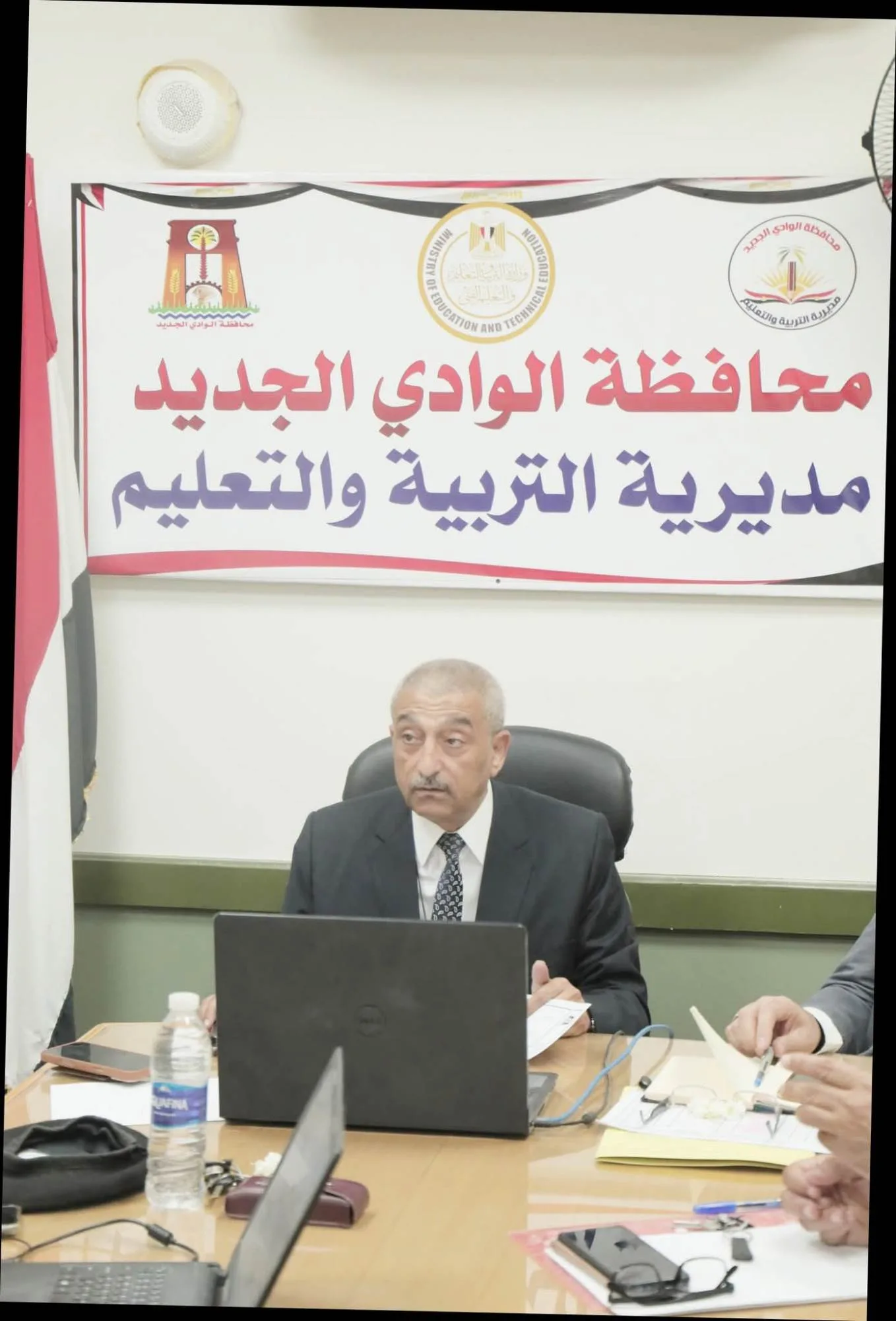 غرفة العمليات التعليمية تراقب كل التفاصيل.. واستقرار كامل في لجان الاختبارات غرفة العمليات التعليمية تراقب كل التفاصيل.. واستقرار كامل في لجان الاختبارات