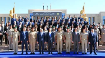 الأكاديمية العسكرية تحتفل بتخرج الدورة التدريبية رقم (8) للدفعة (57) من الملحقين الدبلوماسيين بعد انتهاء فترة تأهيلهم.
