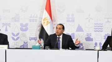 رئيس الوزراء يقود حلقة نقاش حول “الإصلاحات الأساسية لتعزيز قدرة القطاع الخاص على المنافسة”
