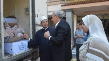 بمشاركة المحافظ.. توزيع دفعة جديدة من لحوم صكوك الأضاحي على سكان الغربية