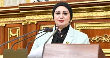 سولاف درويش: إيماننا المطلق بالقيادة السياسية.. وعلى المجتمع الدولي تحمل واجباته لإنقاذ المنطقة سولاف درويش: إيماننا المطلق بالقيادة السياسية.. وعلى المجتمع الدولي تحمل واجباته لإنقاذ المنطقة