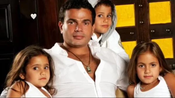 أبناء عمرو دياب يشاركون صورًا “مؤثرة” من طفولتهم احتفالًا بعيد الأب أبناء عمرو دياب يشاركون صورًا “مؤثرة” من طفولتهم احتفالًا بعيد الأب