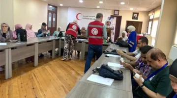 الهلال الأحمر يقدم دورة إسعافات أولية بلغة برايل للأشخاص ذوي الإعاقة البصرية