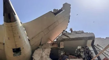 اكتشاف الصندوق الأسود الثاني للطائرة الهندية المت crashed.