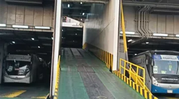 وزير السياحة يدعو لإنهاء ترتيبات عودة الحجاج البرّيين من الأماكن المقدسة بسرعة