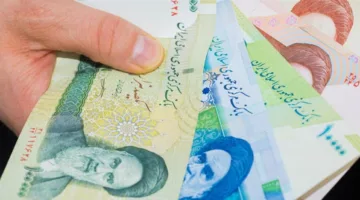 تراجع قيمة الريال الإيراني في ظل استمرار النزاع مع إسرائيل