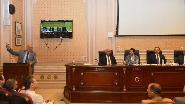 وزير الشباب يقترح إدخال مقرر جديد في تعديلات قانون الرياضة وزير الشباب يقترح إدخال مقرر جديد في تعديلات قانون الرياضة