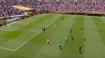 باريس سان جيرمان يتفوق على أتلتيكو مدريد بهدفين في الشوط الأول خلال المونديال (فيديو)