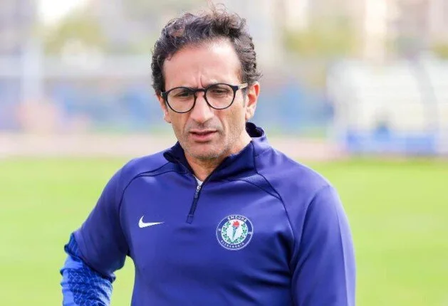 أحمد سامي وخالد جلال يتصدران قائمة المرشحين لتولي رئاسة الاتحاد السكندري أحمد سامي وخالد جلال يتصدران قائمة المرشحين لتولي رئاسة الاتحاد السكندري
