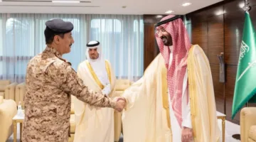 وزير الحرس الوطني يرحب بقادة الوزارة وكبار المسؤولين بمناسبة عيد الأضحى المبارك