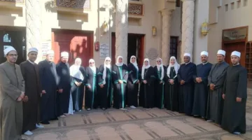 قافلة دينية من الأئمة والواعظات تصل إلى حلايب وشلاتين في إطار برنامج التوجيه الديني