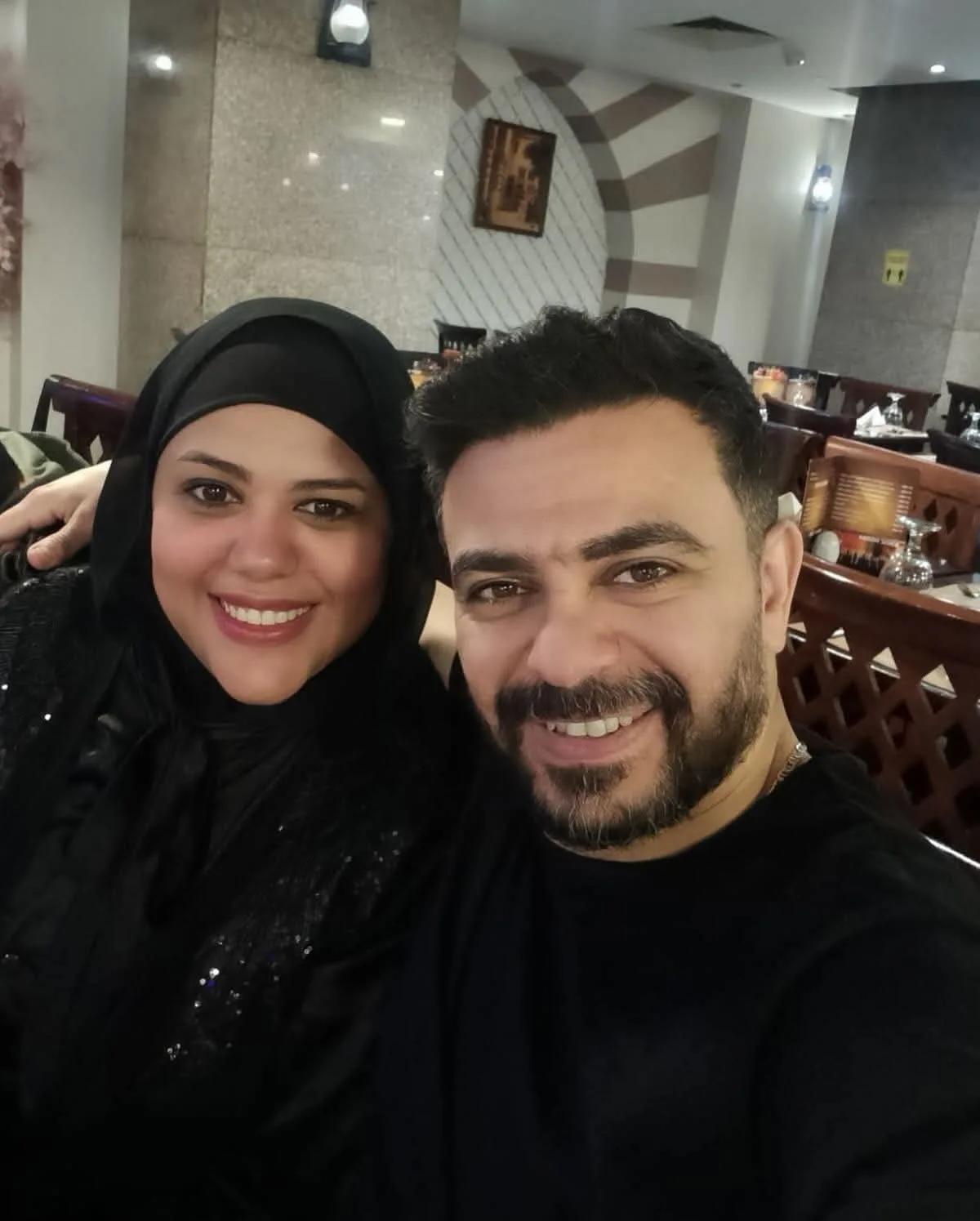 كريم الحسيني يناشد الجميع بالدعاء لزوجته كريم الحسيني يناشد الجميع بالدعاء لزوجته