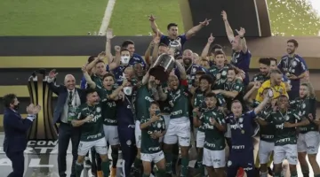 الأهلي في كأس العالم للأندية: نتائج سلبية في الشوط الأول بين بالميراس وبورتو