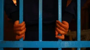 احتجاز المتهم في قضية سرقة الهواتف المحمولة بالسلام
