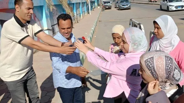 أخبار الوادي الجديد: بدء امتحانات الثانوية العامة واستقبال نواب المحافظين في جميع المحافظات. أخبار الوادي الجديد: بدء امتحانات الثانوية العامة واستقبال نواب المحافظين في جميع المحافظات.