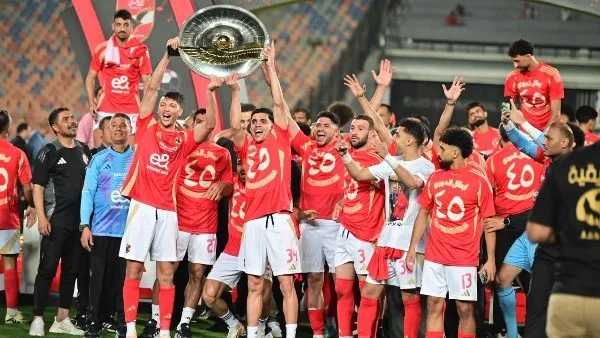 مدرب الأهلي السابق: ريبيرو مدرب متميز للغاية.. وهذه كلمتي لجماهير النادي مدرب الأهلي السابق: ريبيرو مدرب متميز للغاية.. وهذه كلمتي لجماهير النادي