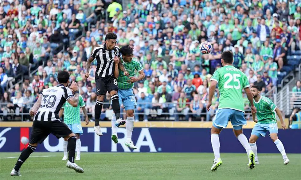 كأس العالم للأندية: إيجور يتألق كـ “سوبر سايان” ويقود بوتافوجو لتحقيق انتصار مهم على سياتل