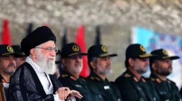 تجمع طائرات إسرائيلية في طهران.. والاستخبارات الإيرانية تتدخل (فيديو)