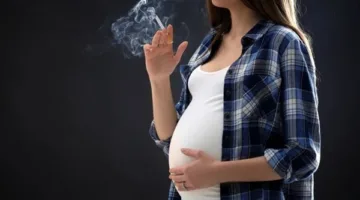 التدخين خلال فترة الحمل: خطر مزدوج على صحة الأم والطفل