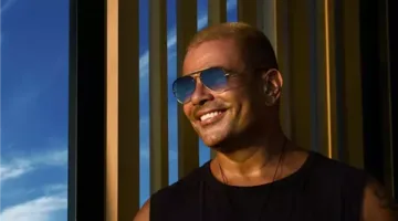 عمرو دياب يتولى الإشراف على تسجيل أغنية ابنته جنا