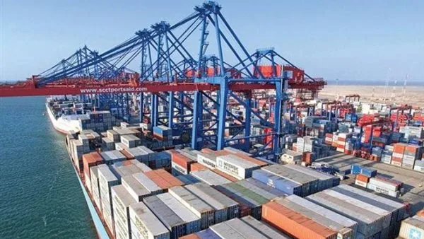 تداول نشط في موانئ البحر الأحمر: 9 آلاف طن من البضائع و2455 مسافرًا تداول نشط في موانئ البحر الأحمر: 9 آلاف طن من البضائع و2455 مسافرًا