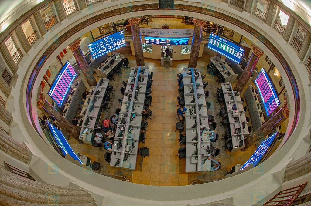 بورصة مصر تكسب 8 مليارات جنيه خلال بداية التداولات بورصة مصر تكسب 8 مليارات جنيه خلال بداية التداولات