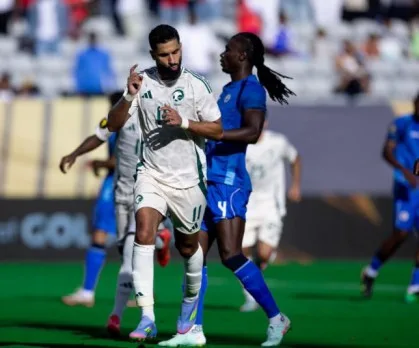 المنتخب السعودي يبدأ مشواره في الكأس الذهبية بفوز بسيط على هايتي المنتخب السعودي يبدأ مشواره في الكأس الذهبية بفوز بسيط على هايتي
