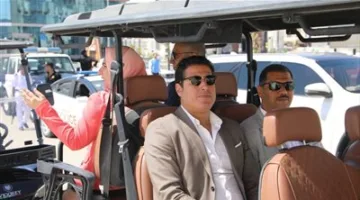 نائب محافظ قنا يتفقد تجربة التحول الرقمي في الوادي الجديد خلال زيارة ميدانية