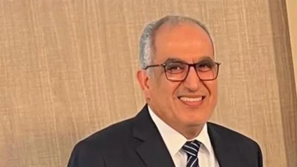 إصدار 19.9 مليون قرار علاج إلكتروني عبر التأمين الصحي خلال سنة واحدة إصدار 19.9 مليون قرار علاج إلكتروني عبر التأمين الصحي خلال سنة واحدة