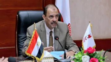 محافظ سوهاج يستقبل المواطنين: أبلغ عن الغش والمحسوبية في امتحانات الثانوية بنفسك