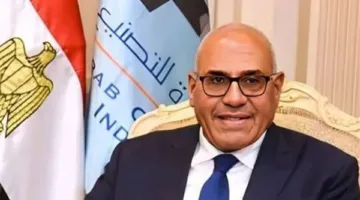 رئيس العربية للتصنيع للسيسي: نسعى لتعزيز الإنتاج المحلي ورفع مستويات التصدير