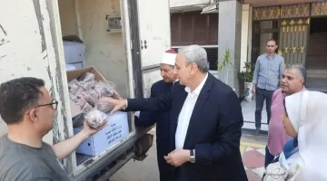 الأوقاف تبدأ المرحلة الأولى من توزيع لحوم الأضاحي في خمس محافظات