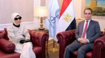 قبل افتتاح استوديو والدها.. المسلماني يرحب بهدى نجيب محفوظ خلال أول زيارة لها لماسبيرو