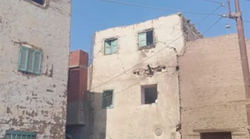 تسخير جهود كبيرة لإنقاذ فتاة محاصرة تحت rubble بعد انهيار منزل في قنا