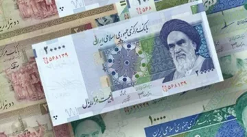 رويترز: تراجع قيمة العملة الإيرانية بنسبة 10% أمام الدولار منذ بدء الهجمات الإسرائيلية