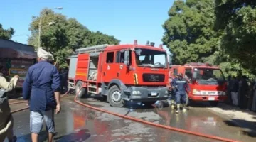 بدون إصابات.. إخماد حريق في مخزن للمواد المستعملة في المنيا