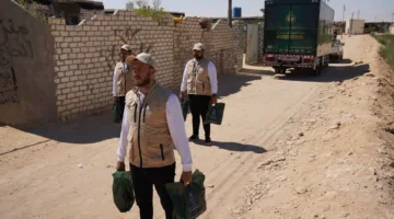 “بيت الزكاة والصدقات” يكمل توزيع لحوم الأضاحي على آلاف الأسر المحتاجة