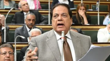 أبو العينين يعبر عن امتنانه للرئيس السيسي على مبادرة رواد التحول الرقمي.