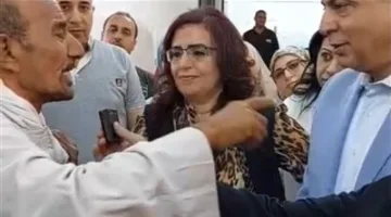 مواطن يناشد محافظ المنيا في مستشفى الرمد: “الشهادة سألتقي بها الله، ومن يختلف عن ذلك ليس محترماً”.