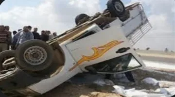 مقتل سائق جراء انقلاب شاحنة صغيرة على الطريق في سوهاج