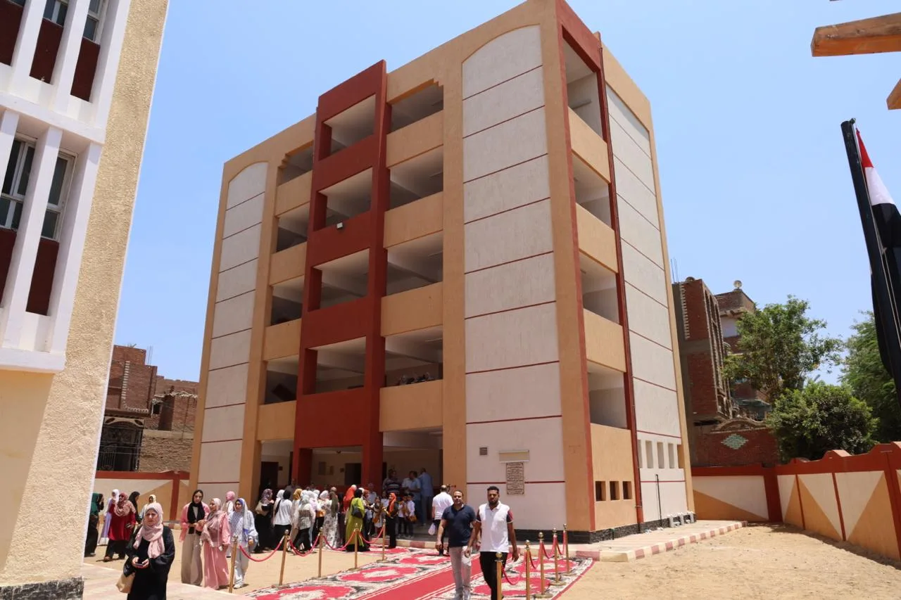 محافظ المنوفية: تدشين توسعات لمدرسة تتا وغمرين الإعدادية بهدف تقليل الاكتظاظ | صور محافظ المنوفية: تدشين توسعات لمدرسة تتا وغمرين الإعدادية بهدف تقليل الاكتظاظ | صور